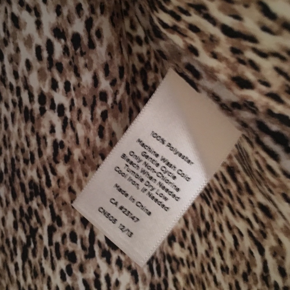 Talbots blouse - Picture 3 of 3